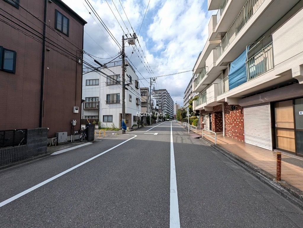 集成パーソナルハイツ志村　前面道路